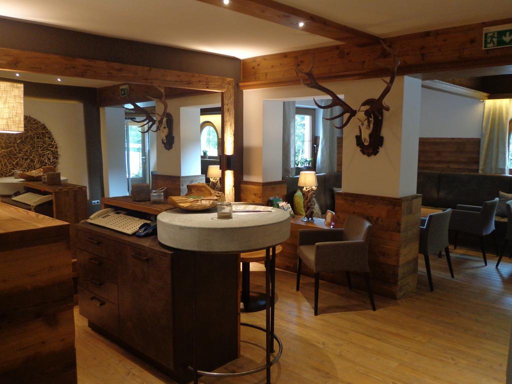 Hotel Burgschrofn Tux Extérieur photo
