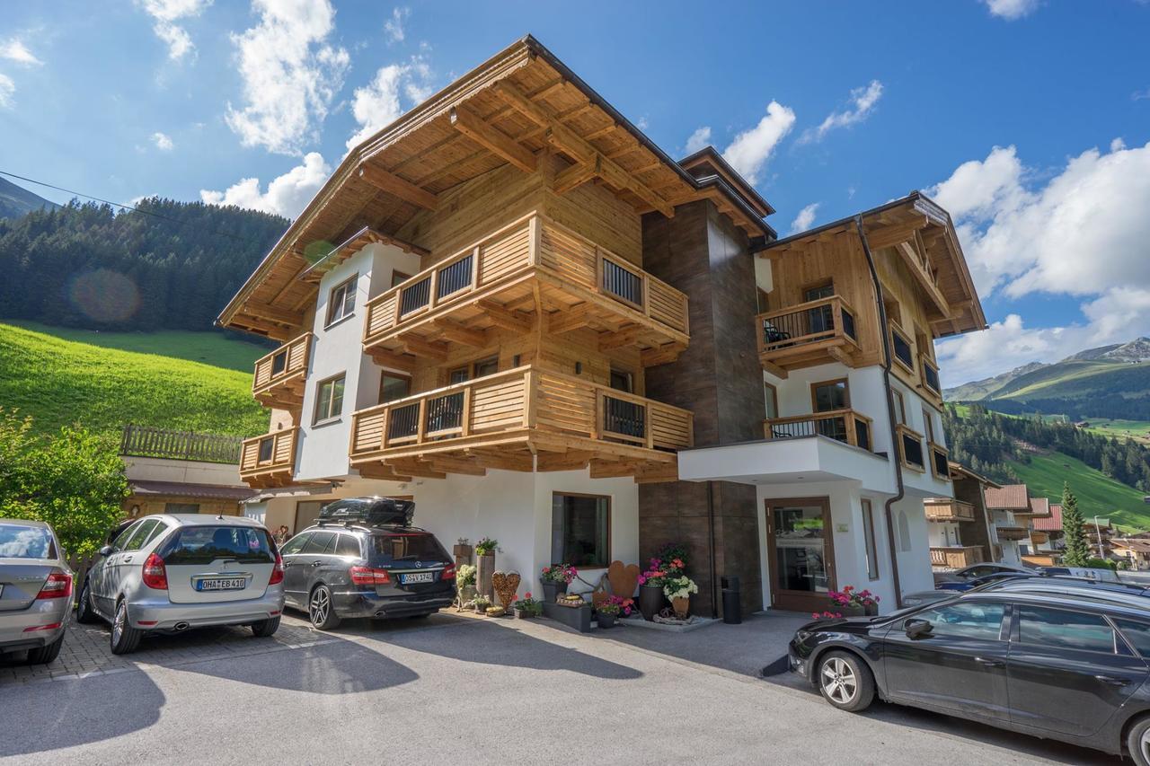 Hotel Burgschrofn Tux Extérieur photo