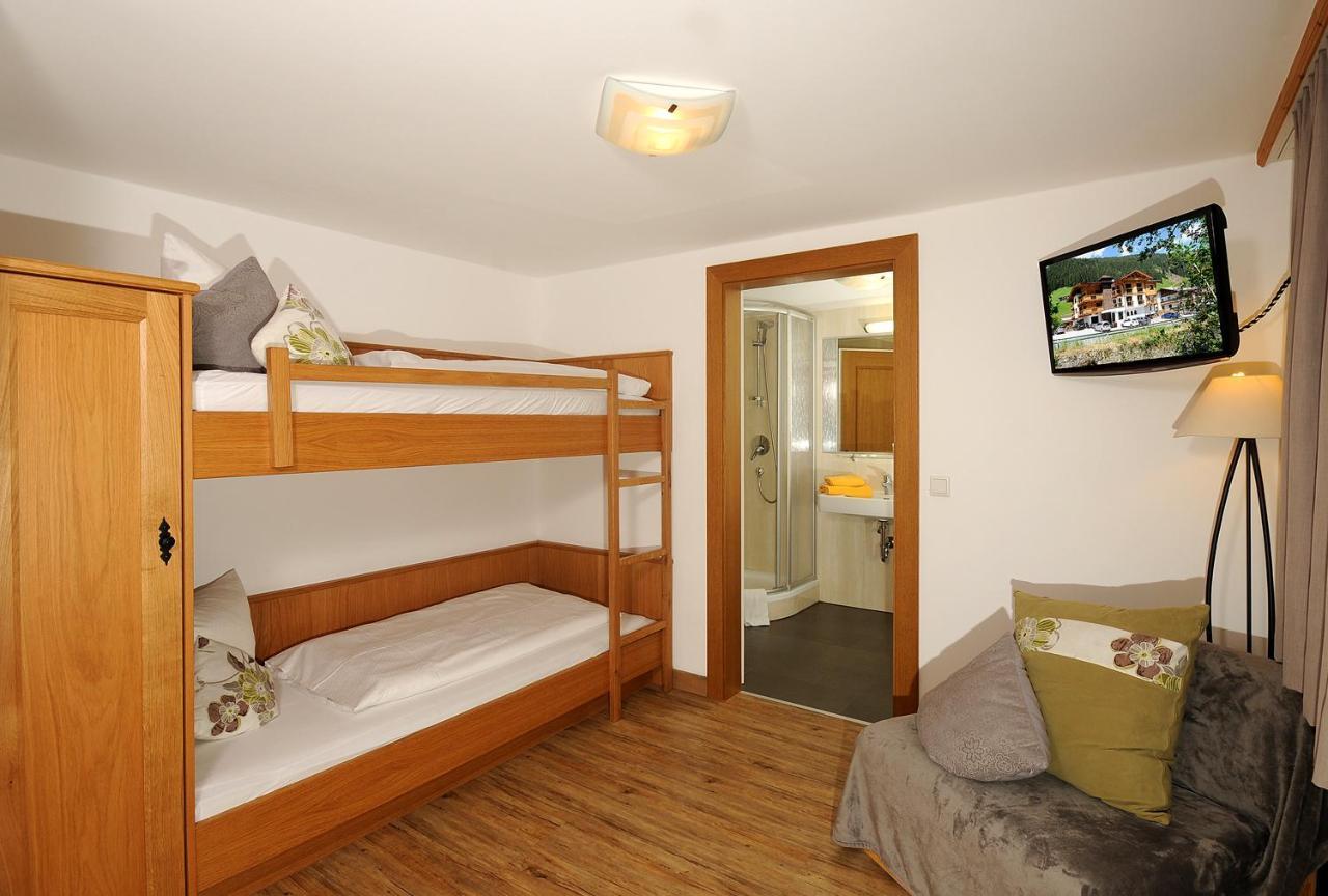 Hotel Burgschrofn Tux Extérieur photo