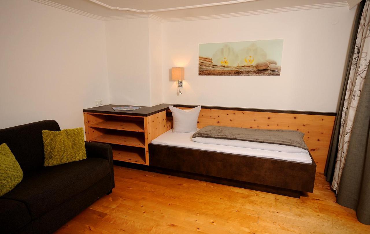 Hotel Burgschrofn Tux Extérieur photo