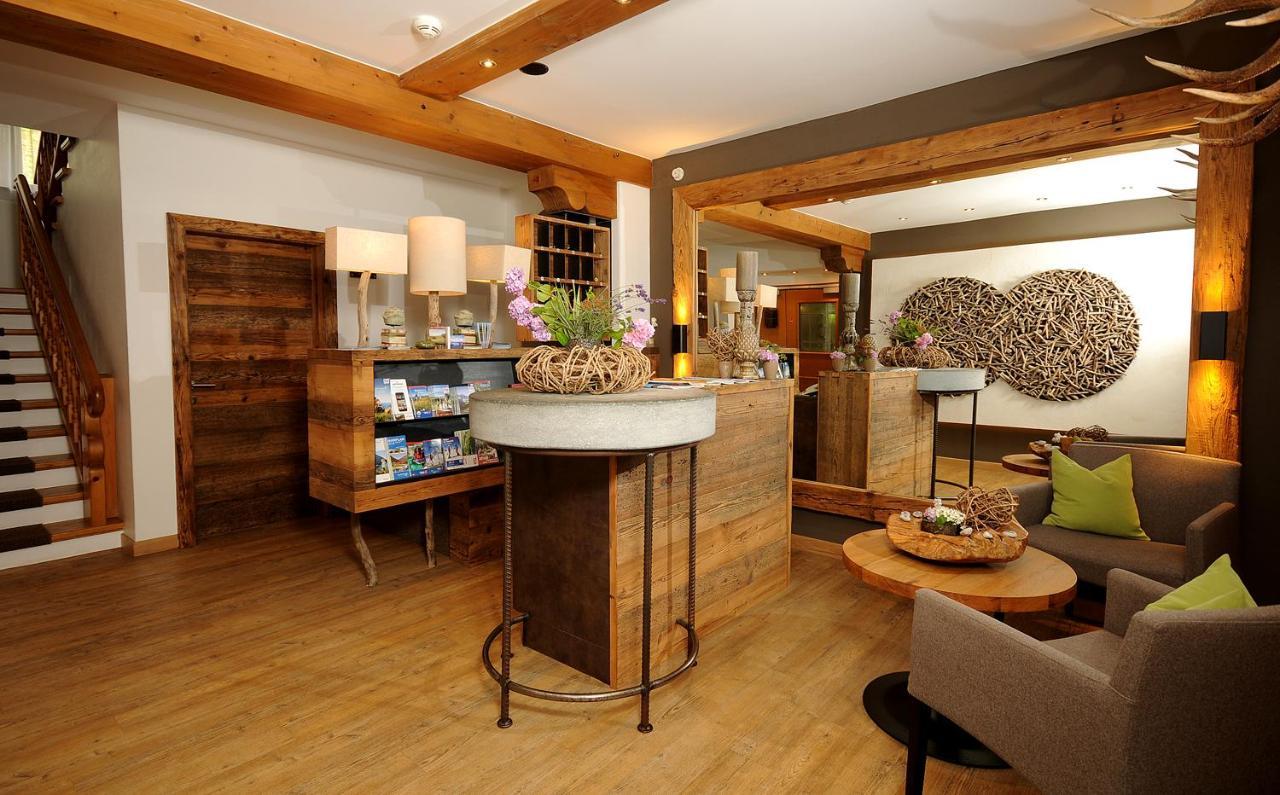 Hotel Burgschrofn Tux Extérieur photo